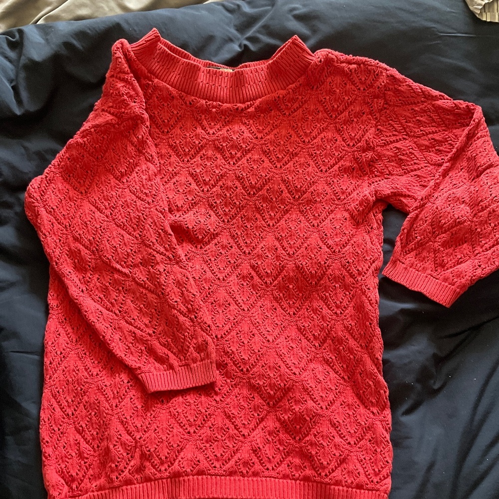 Women’s patterned sweater
